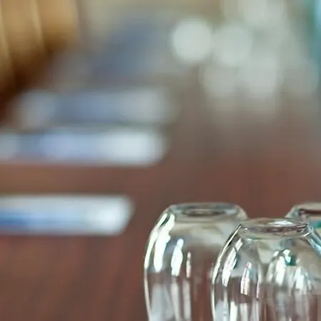 Hotel Assens فندق